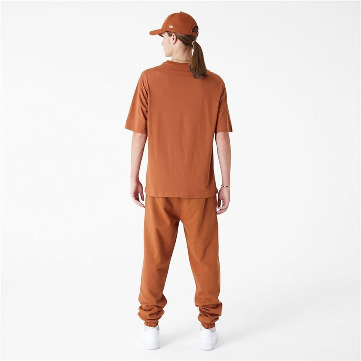 V6H68636F17C17BB4F10295A6BBE9DED9F1R4573151P2