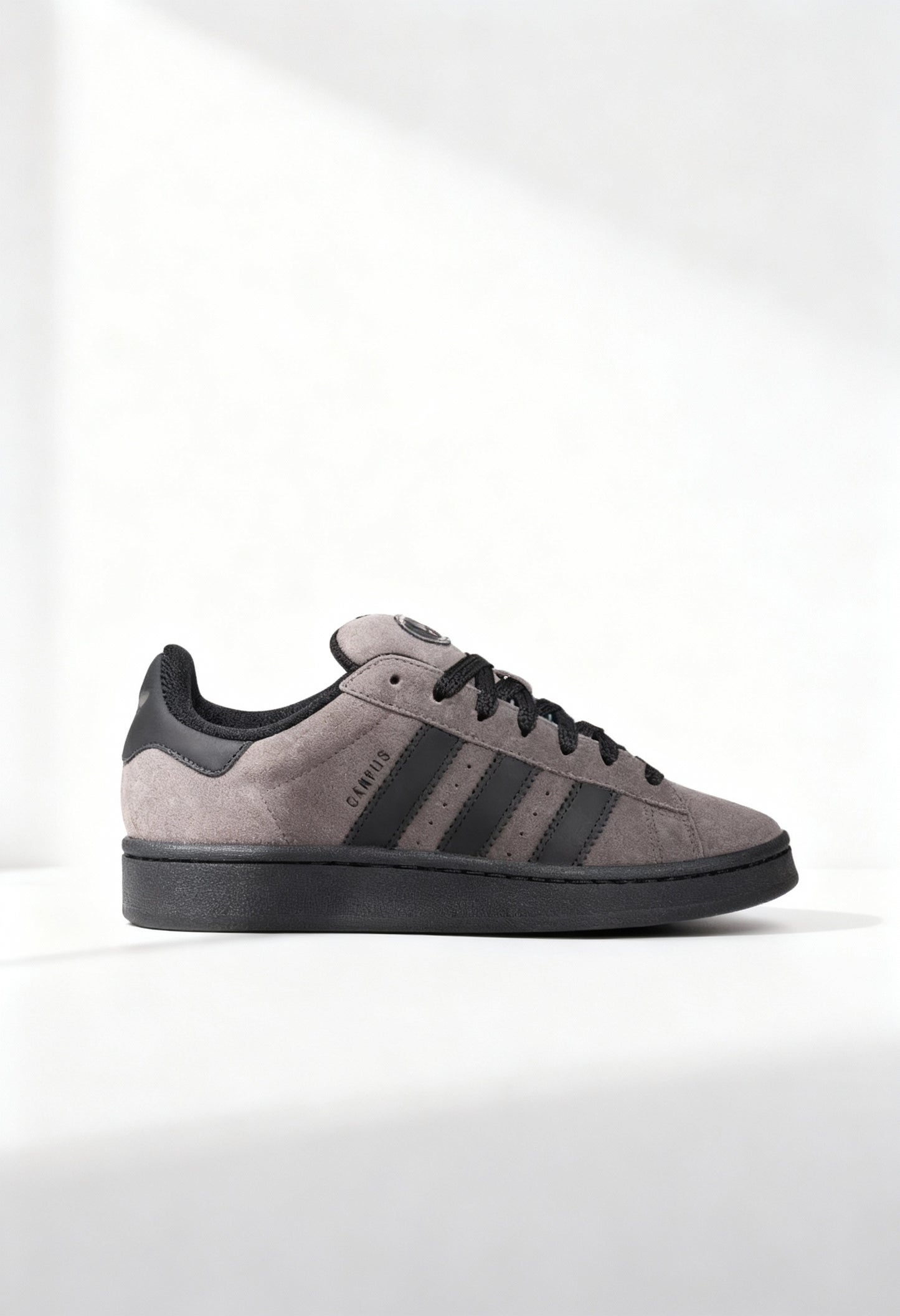 Adidas - GRAND COURT ALPHA 00s