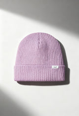 Lee 112358334 lilac ribbed knit women’s beanie hat with folded cuff and Lee logo, lit in bright studio light.
