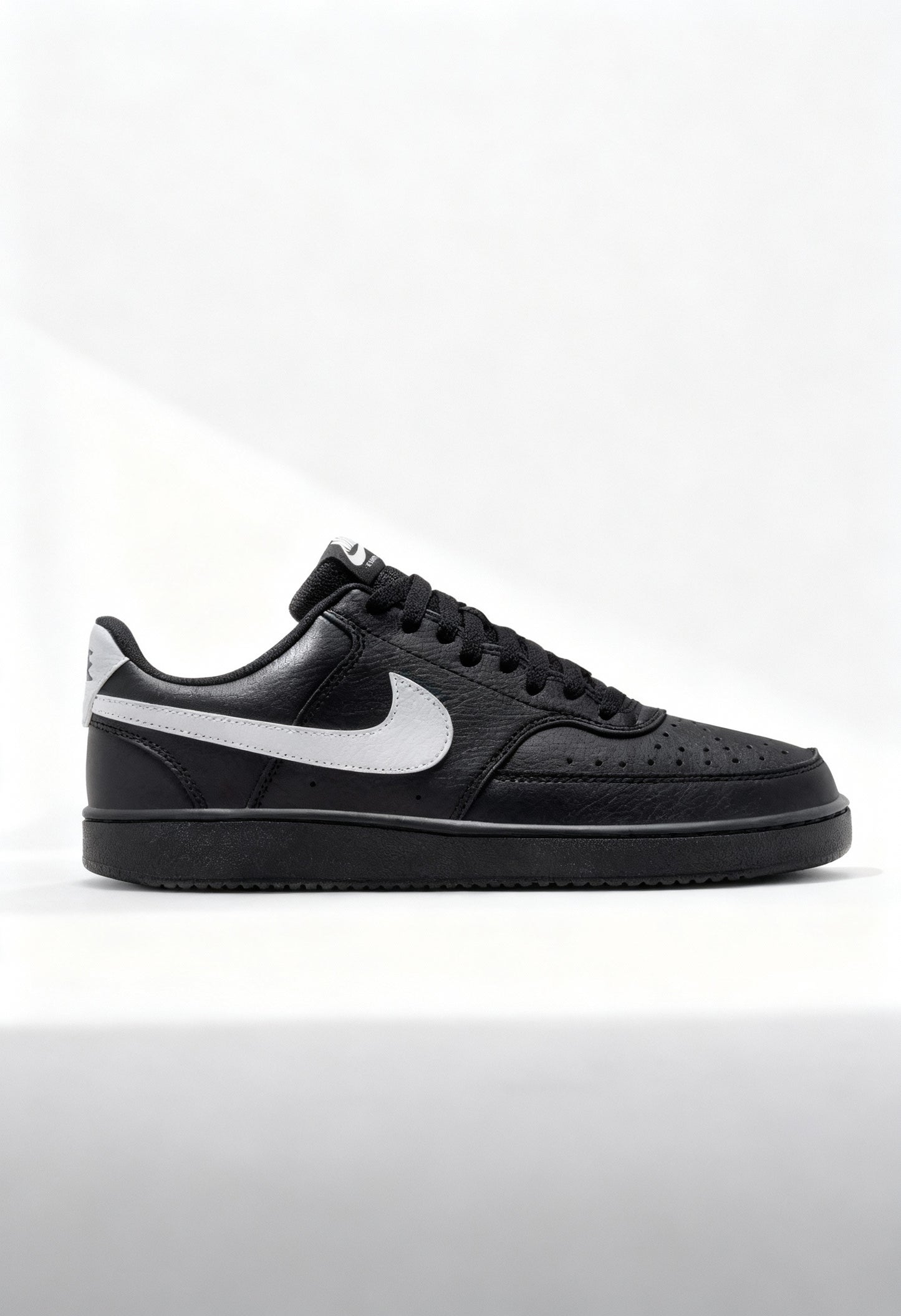 Nike - NIKE COURT VISION LOW