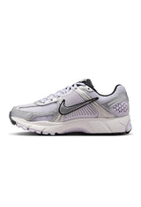 Nike - W NIKE ZOOM VOMERO 5