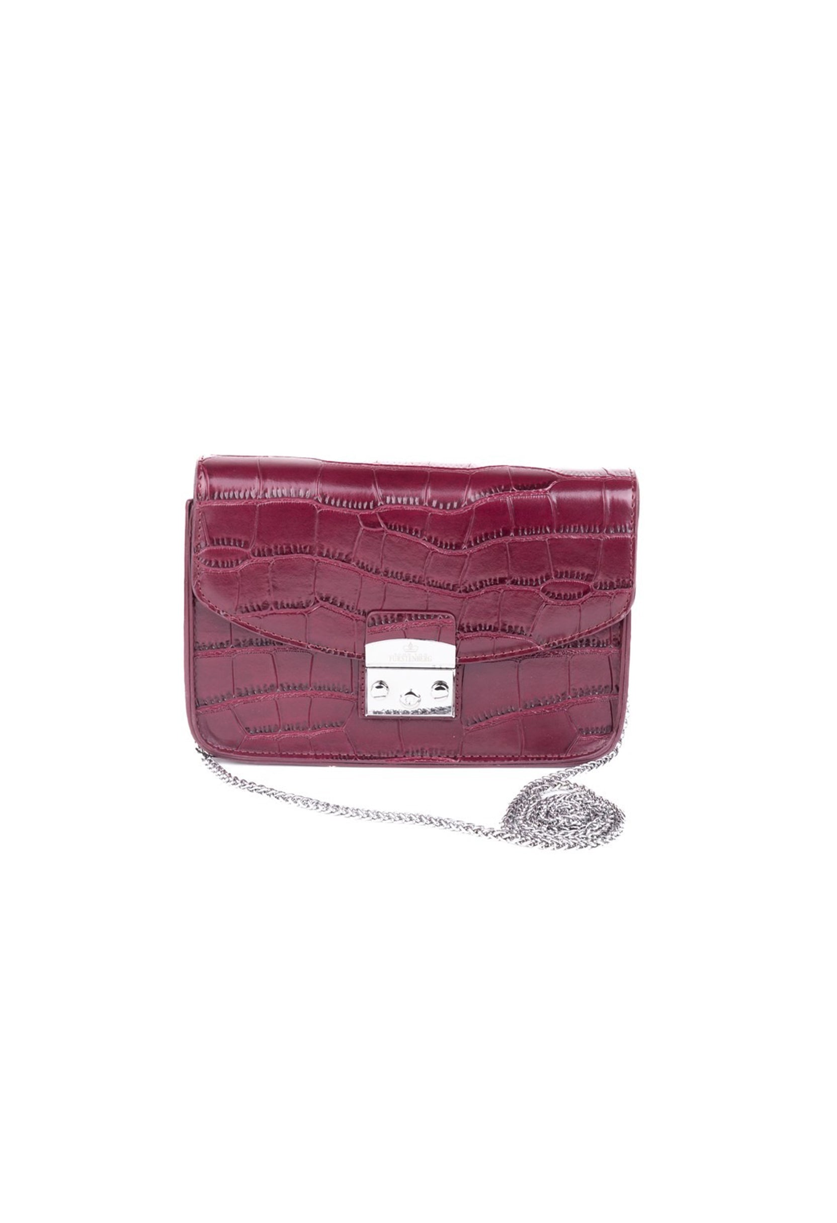 Front view of the Valery bag shown in a different variant color