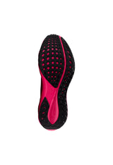 Waffle-inspired rubber outsole and traction pattern of the Nike Pegasus 41 for road grip.