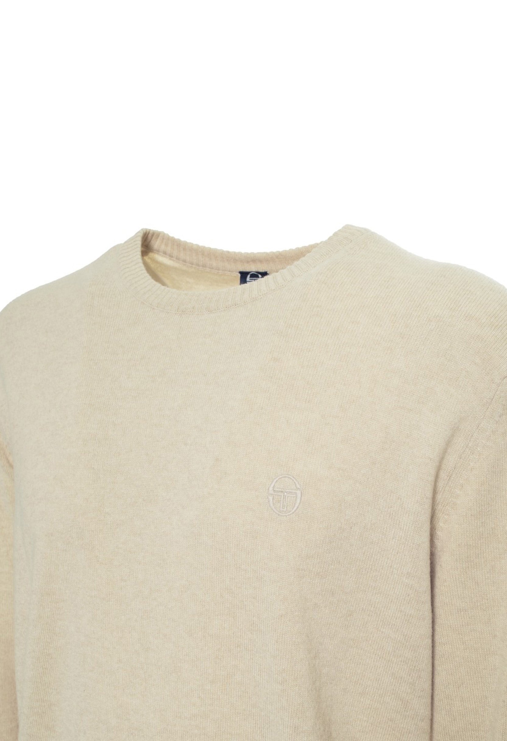 Sergio Tacchini beige wool jumper, close-up of knit texture and neckline.
